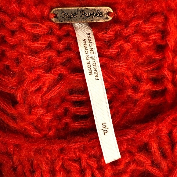 Free people, red cable knit pull over sweater - Picture 9 of 10